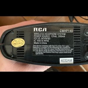 RCA wireless headphones Includes 3.5mm input jack to 2 RCA plugs.online manual